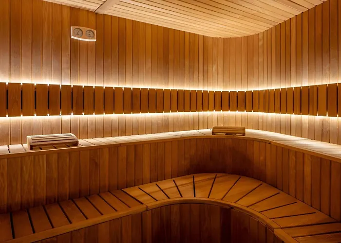 Mercury Elegant By Buena Vista Apartment