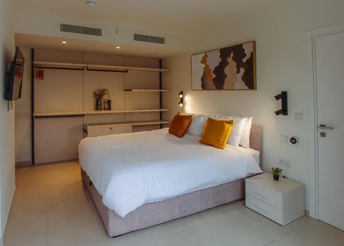 Mercury Elegant By Buena Vista *