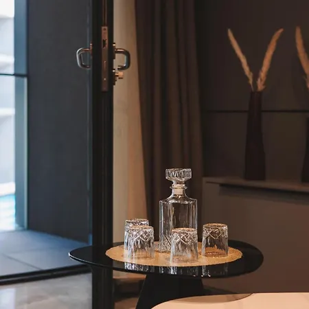 Apartment Mercury Elegant By Buena Vista