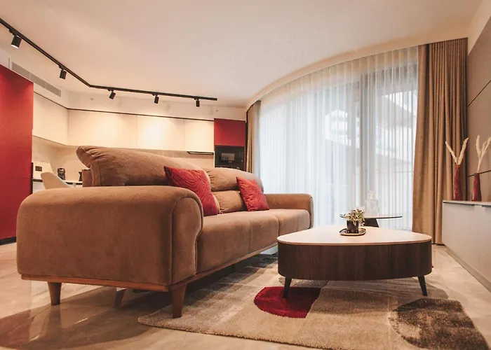 Mercury Elegant By Buena Vista شقة *